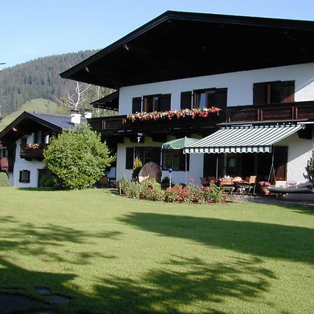 Pension Landhaus Gasteiger Kitzbühel Kültér fotó
