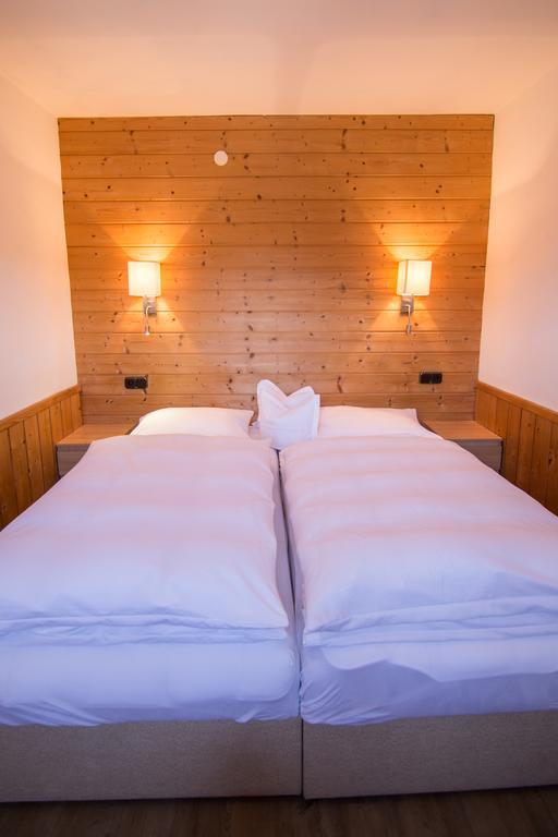Pension Landhaus Gasteiger Kitzbühel Kültér fotó